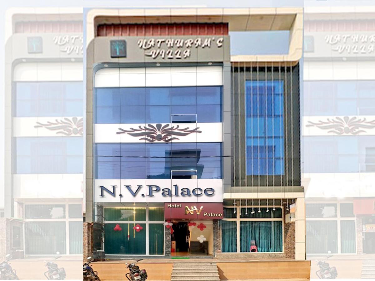 Nv Palace Hotel Vrindavan Exterior photo